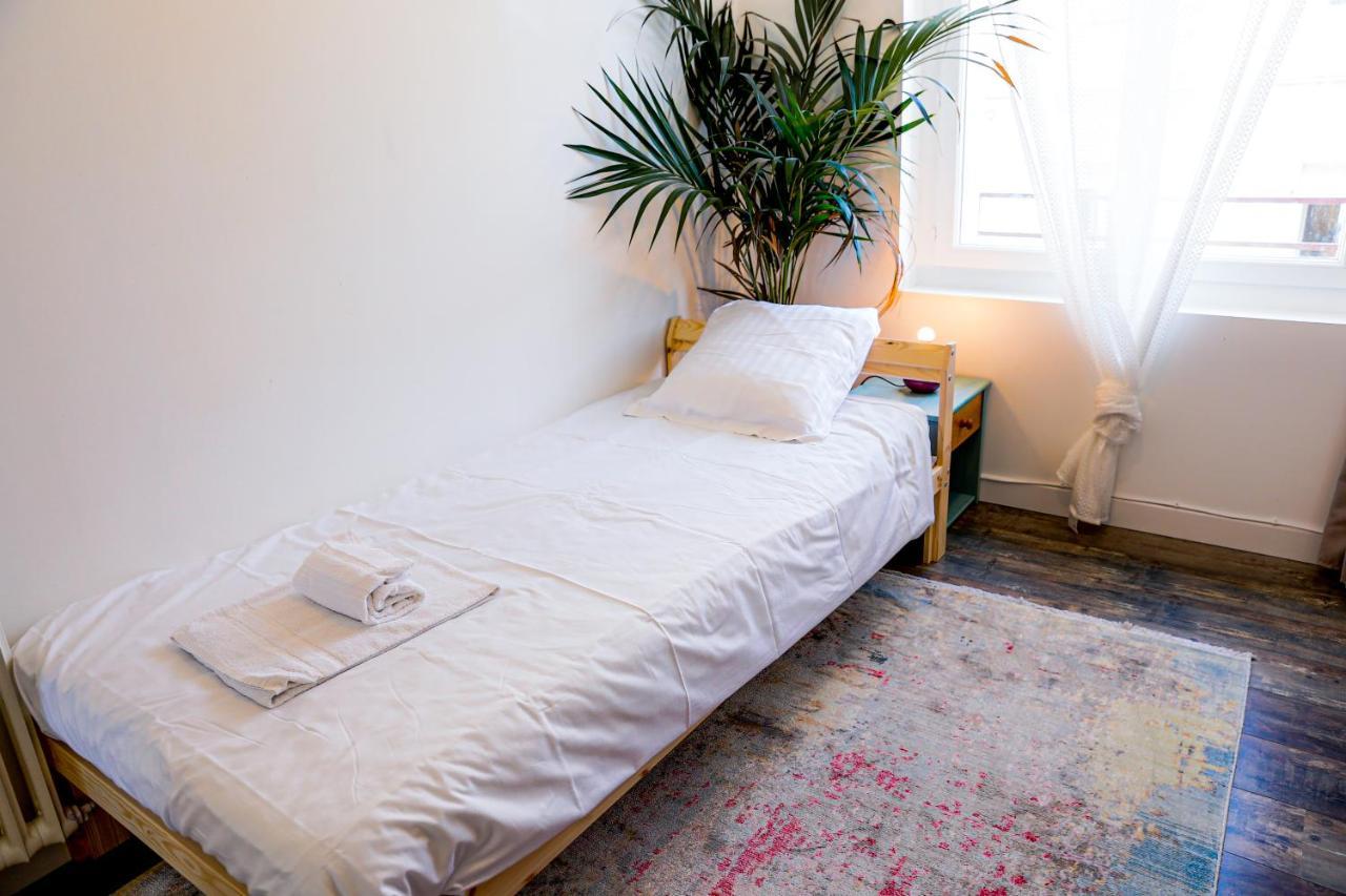 Kailhenn: Joli T3 Cosy, Bien Equipe, Proche Tram Apartment Brest Luaran gambar