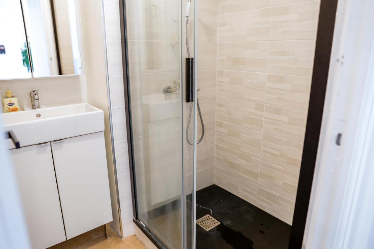 Kailhenn: Joli T3 Cosy, Bien Equipe, Proche Tram Apartment Brest Luaran gambar